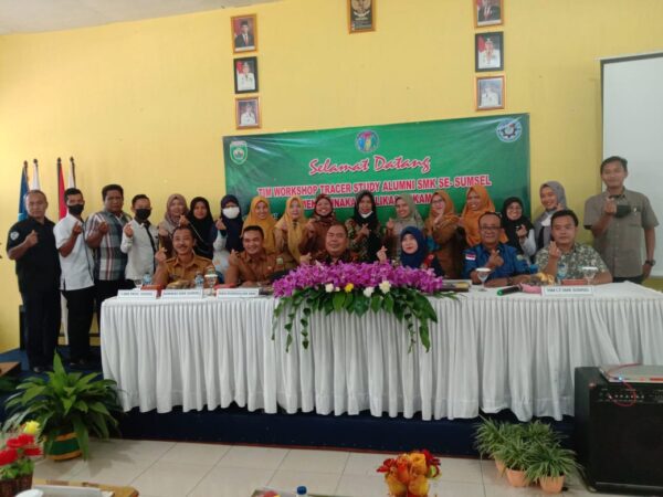 Kegiatan Workshop Tracer Study Alumni SMK Se-Sumatera Selatan Menggunakan Aplikasi SIKAMJA